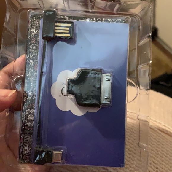 Slightly used external battery - Picture 5 of 5